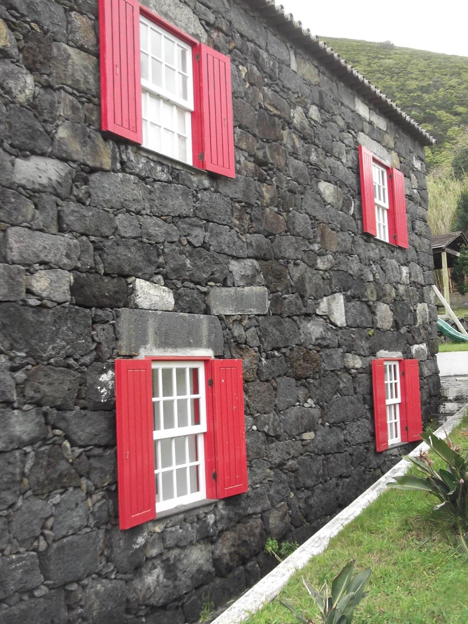 Casal Do Vulcao Guest House Capelo Exterior photo