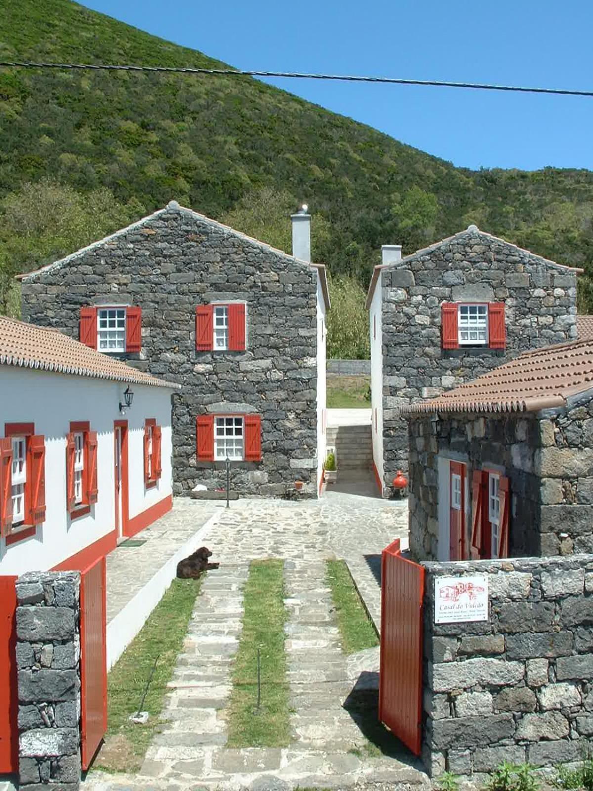 Casal Do Vulcao Guest House Capelo Exterior photo